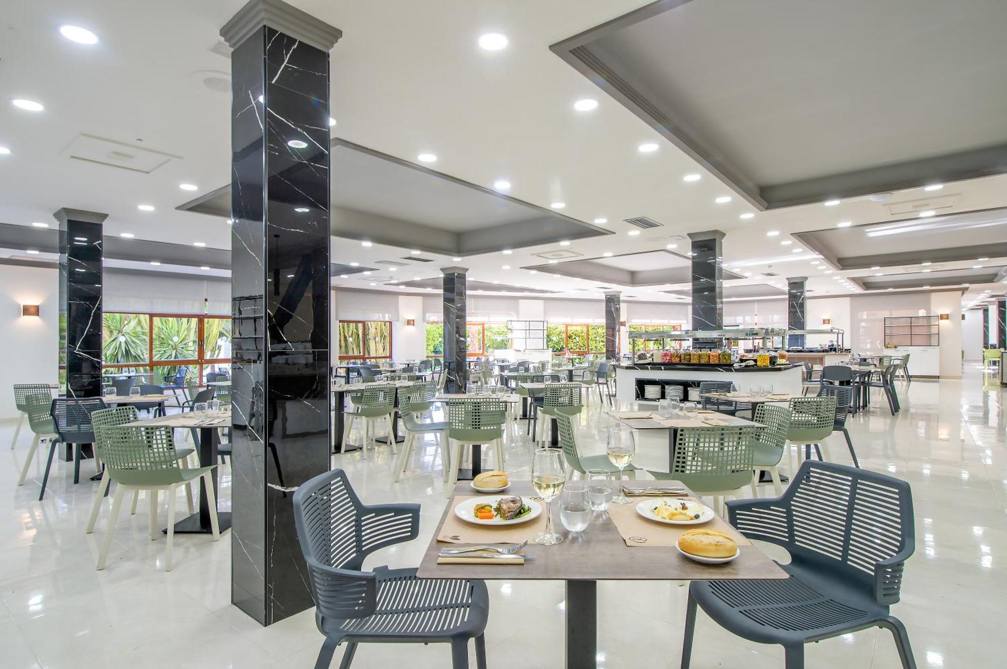 Hotel Benidorm East By Pierre & Vacances Dış mekan fotoğraf